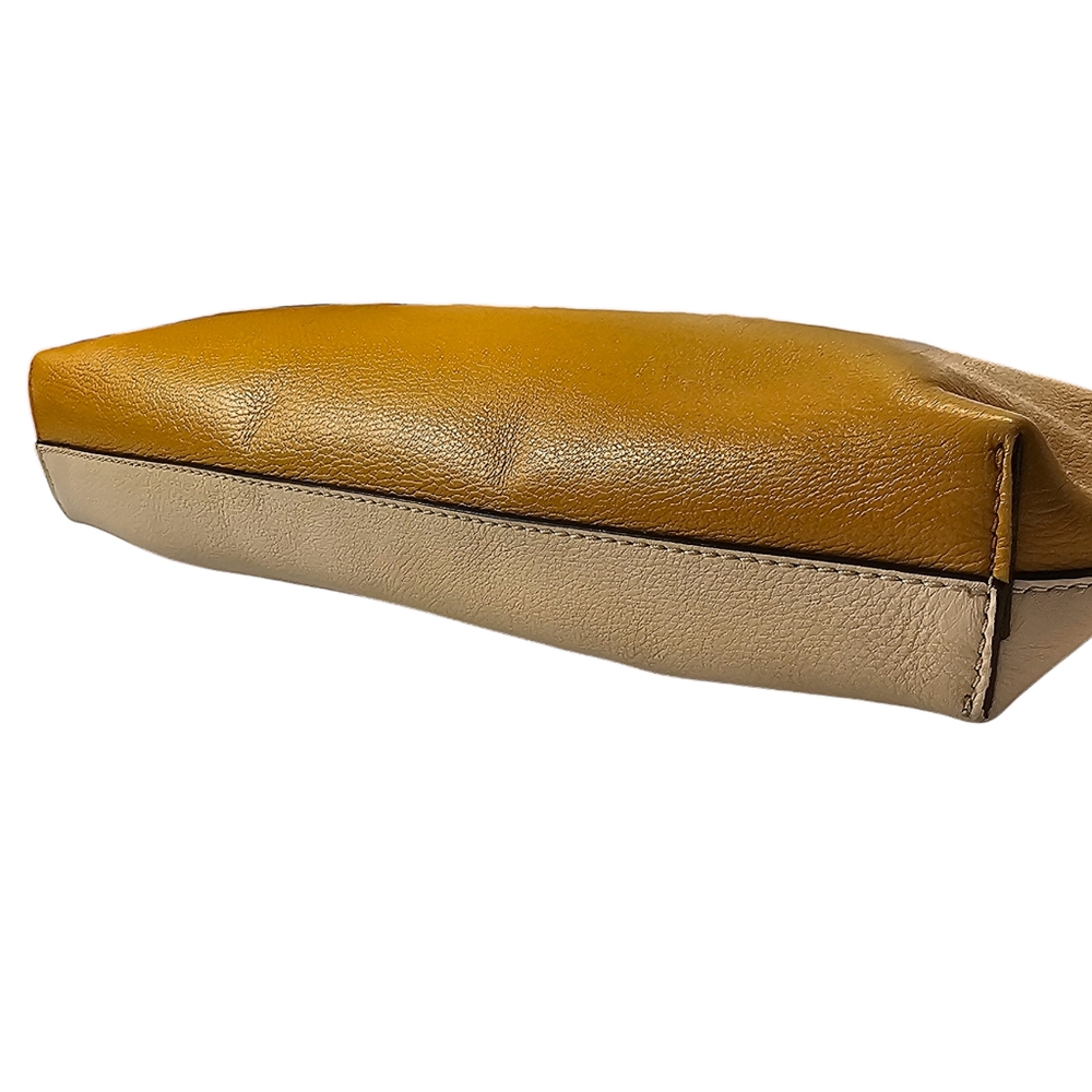 BURBERRY CLUTCH - Picture 7 of 15